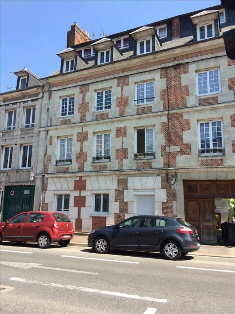 Esterno - Flat with Kitchenette near Gambier Lycée, Lisieux
