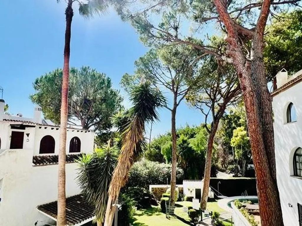 Giardino - Refurbished Apartment with Pool in Marbella