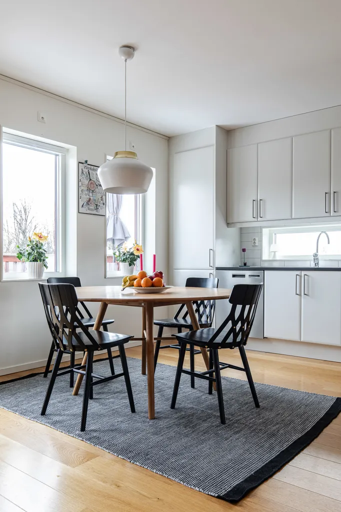 Dining Room - Corner 4th Floor Flat with Balcony in Odensala