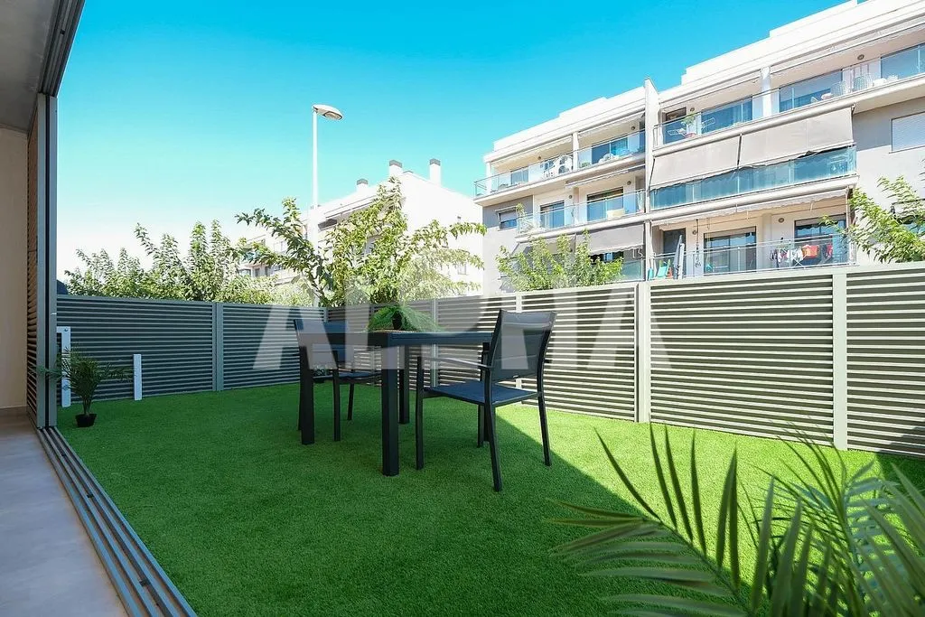 Terrasse - Studio Flat with Terrace in Alfara del Patriarca