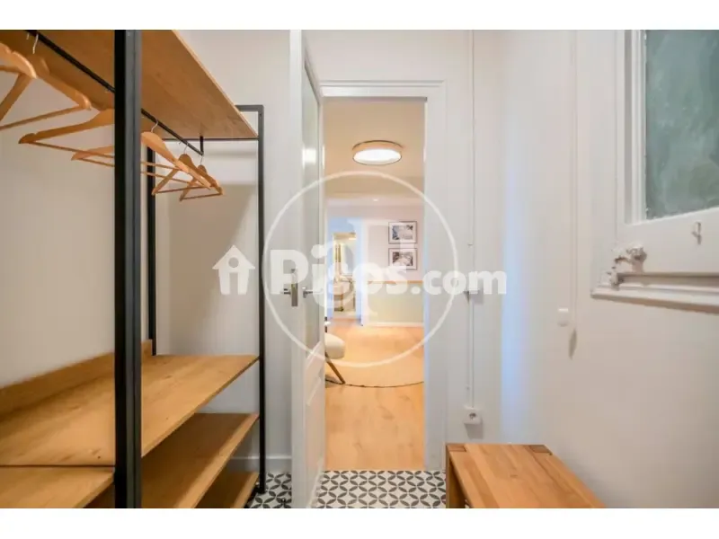 Pièces - Apartment with Balcony in Barcelona Centre