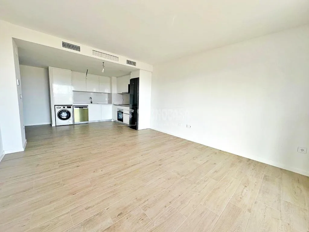Elutuba - New Flat with Terrace in Málaga