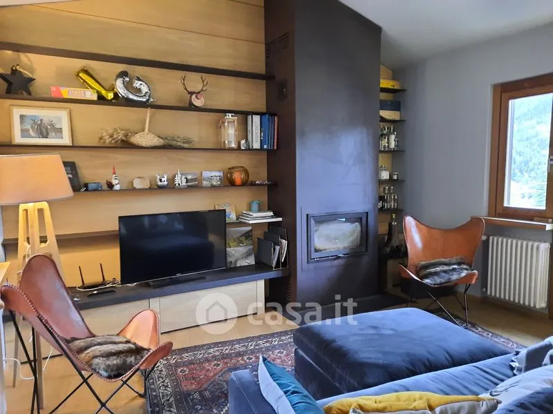 Elutuba - Panoramic Apartment with Balcony in Courmayeur