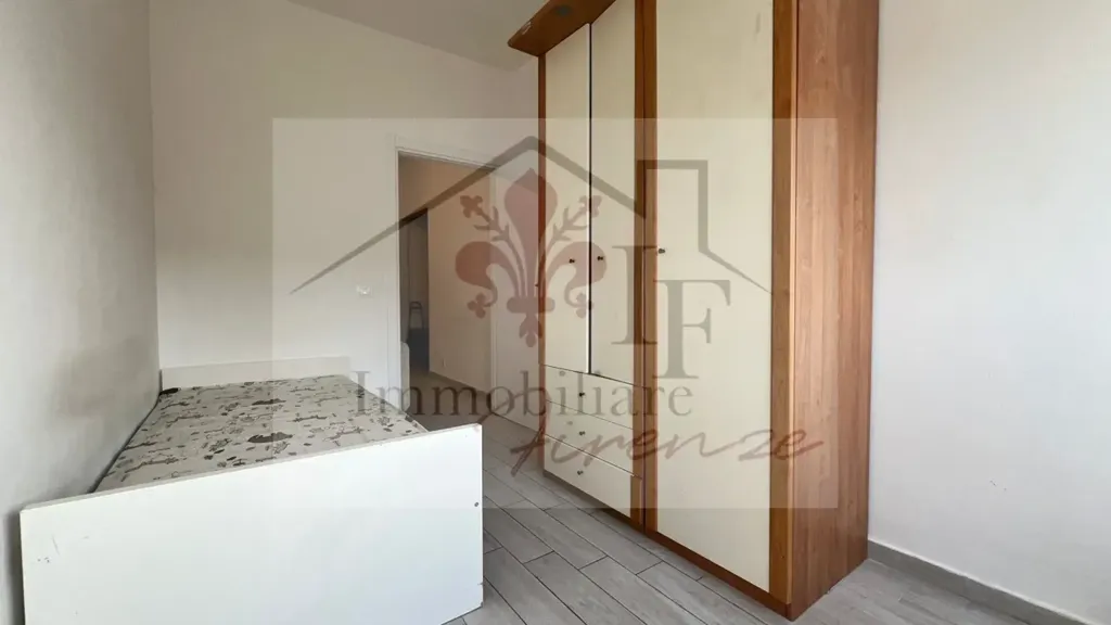 Magamistoad - Trilocale with Terrace in Novoli, Florence