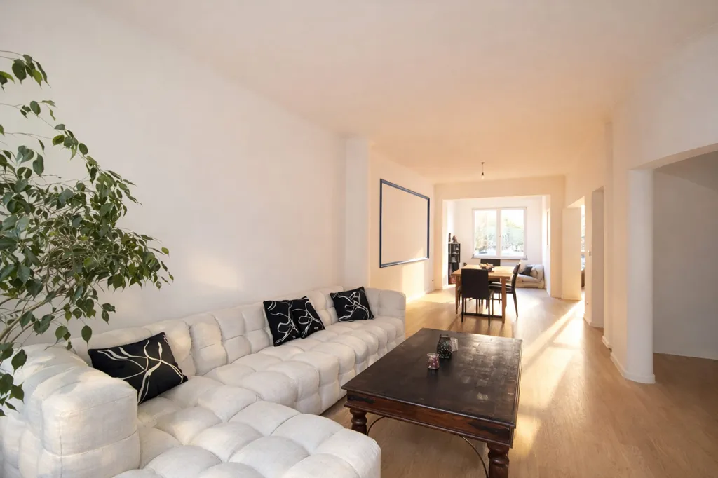 Maison Rénovée avec Terrasse à Ixelles
