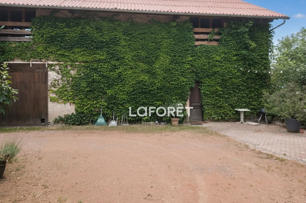 Aed - Charming House with Piscine in Saint-Just-Saint-Rambert