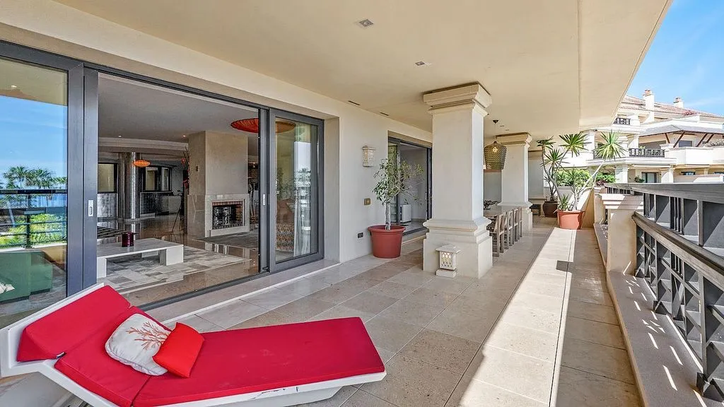 Terrasse - Luxury Apartment with Sea View in Puerto Banús
