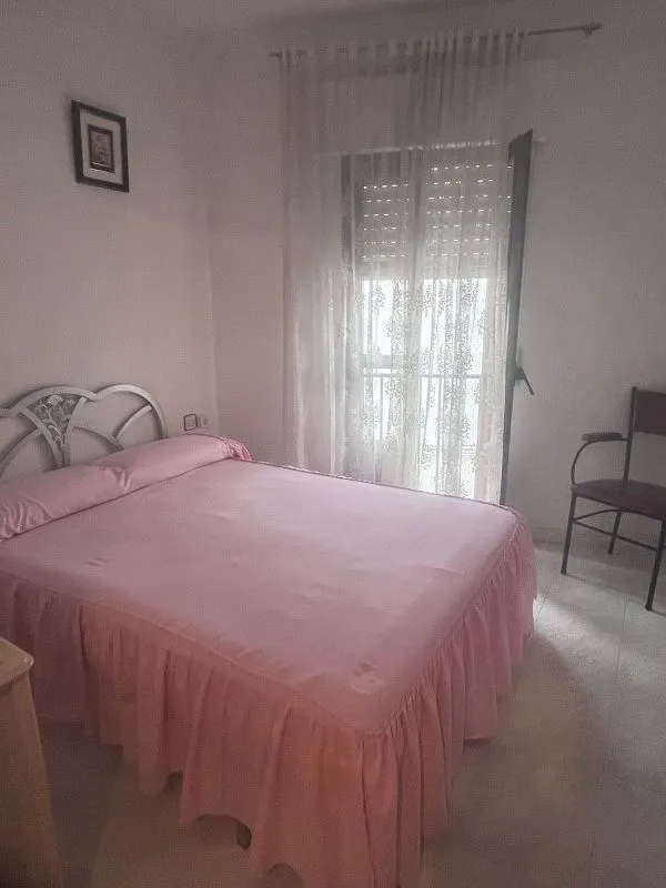 Magamistoad - Charming House with Terrace in Torrejoncillo