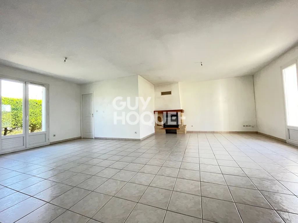 Soggiorno - Spacious Detached House with Garden in Saint-Doulchard