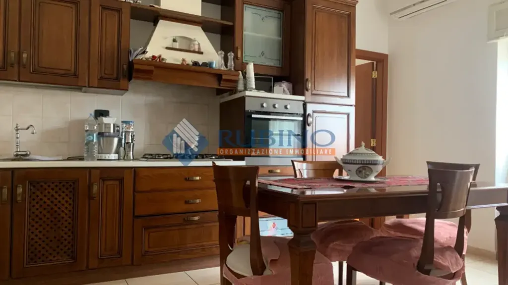 Cuisine - Spacious Apartment near Trani Station