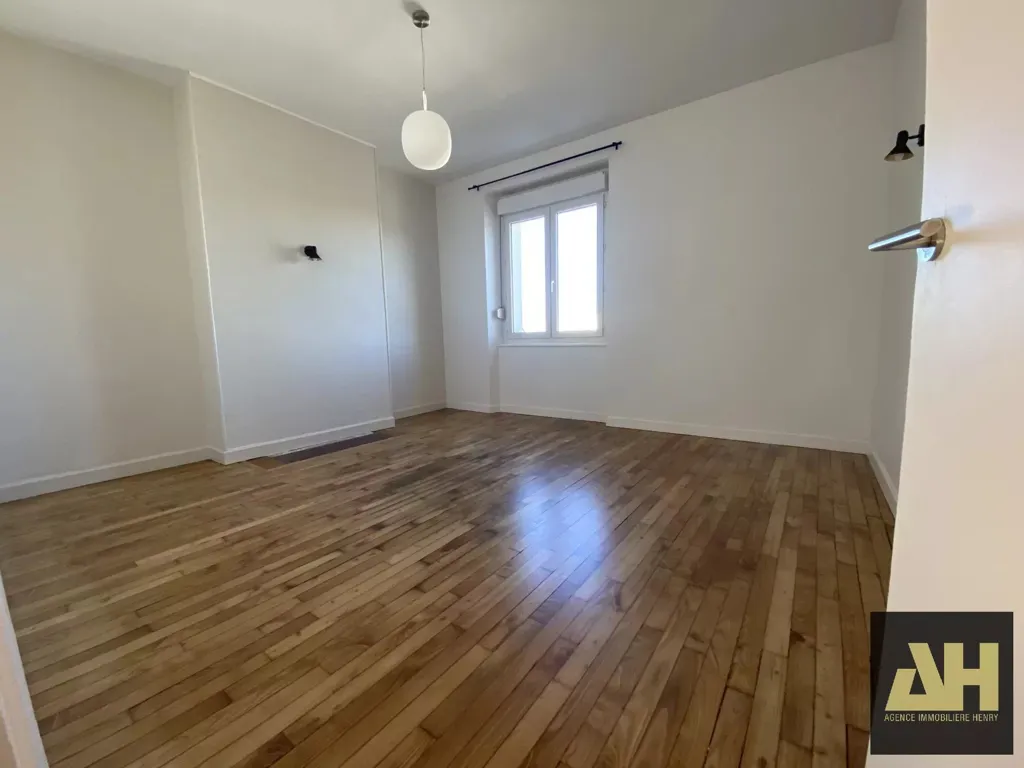 Toad - Charming Flat with Balcony in Brest