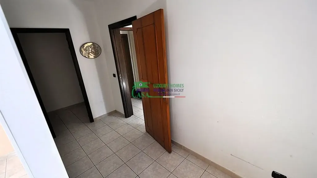 Entrée - Apartment with Balcony in Ragusa