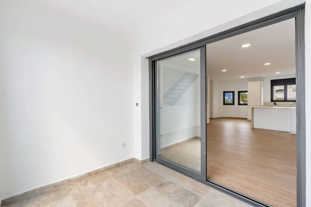 Living Room - Luxury Apartment with Marina Access in Empuriabrava