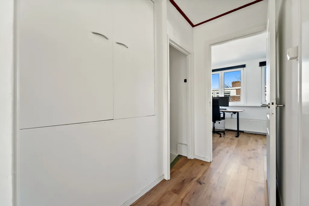 hallway_entrance