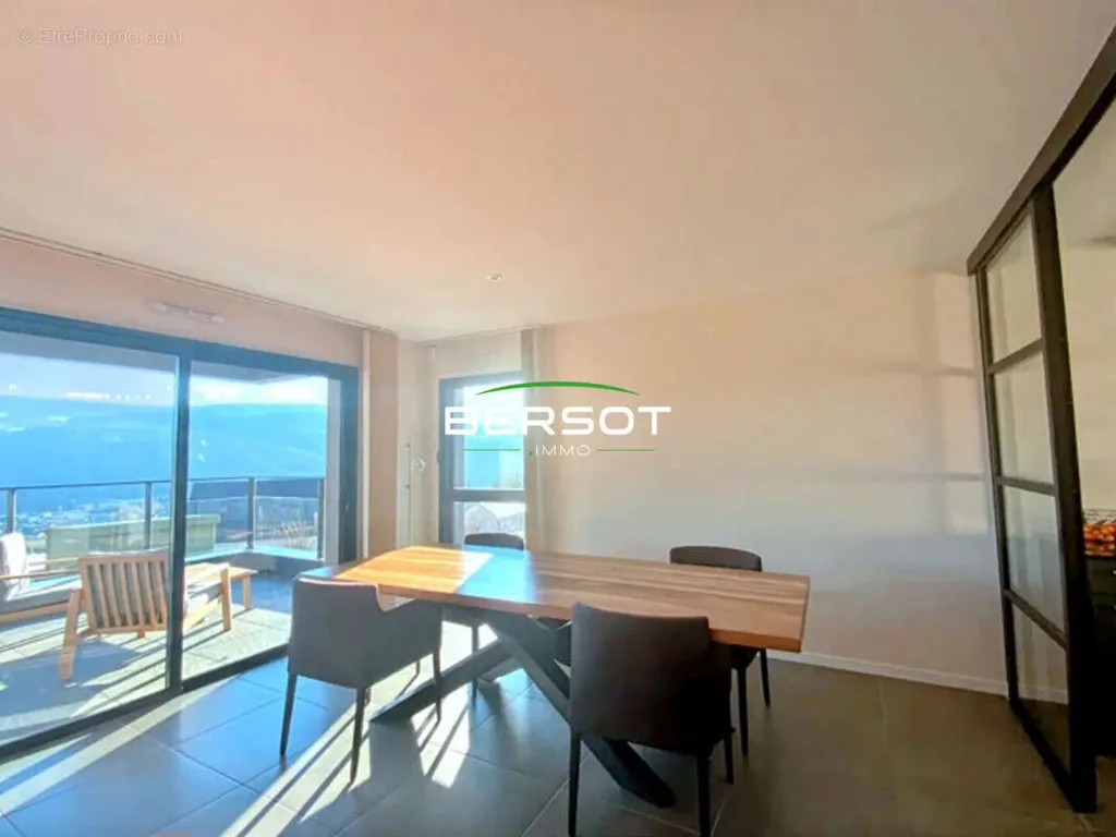 dining_room