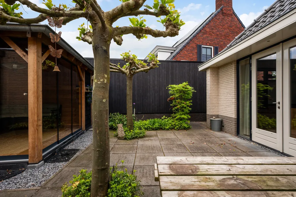Garden - Semi-Bungalow with Private Garden in Markelo