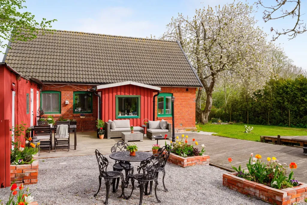 Terrasse - Charmful Brick Villa with Garden in Grönby