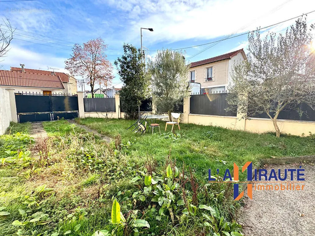 4-room house in Houilles