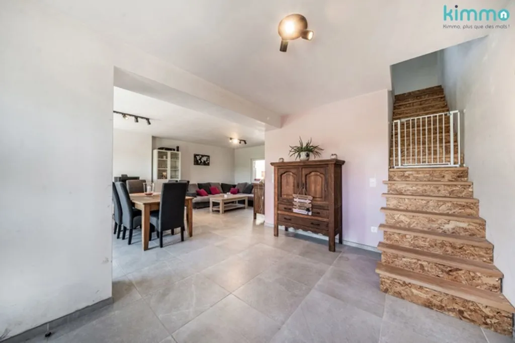 Entrée - Maison avec Terrasse à Auvelais
