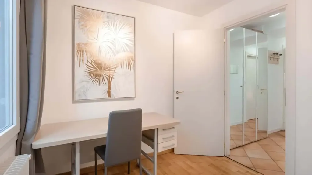 Kabinet - Modern Apartment with Private Parking in Trieste