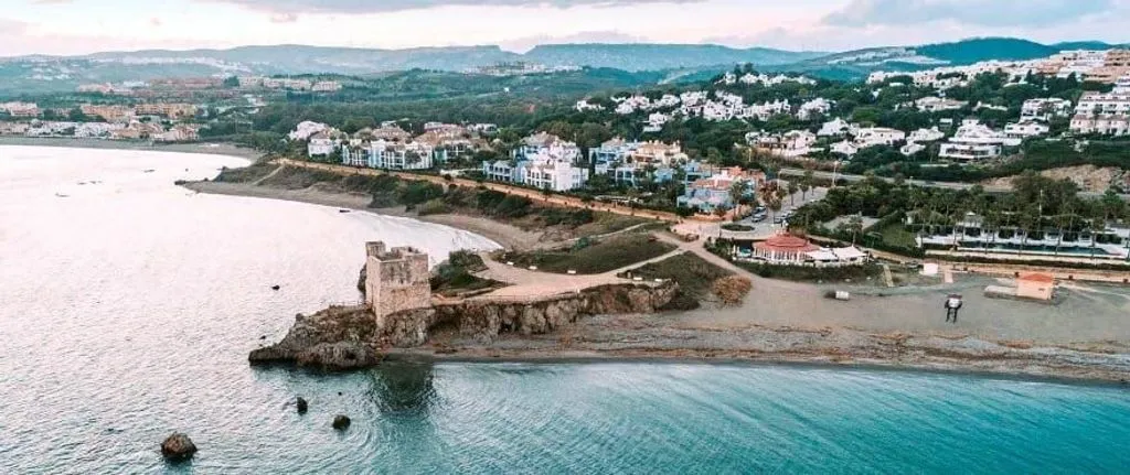 Vue aérienne - Beachfront Apartment with Sea View in Casares