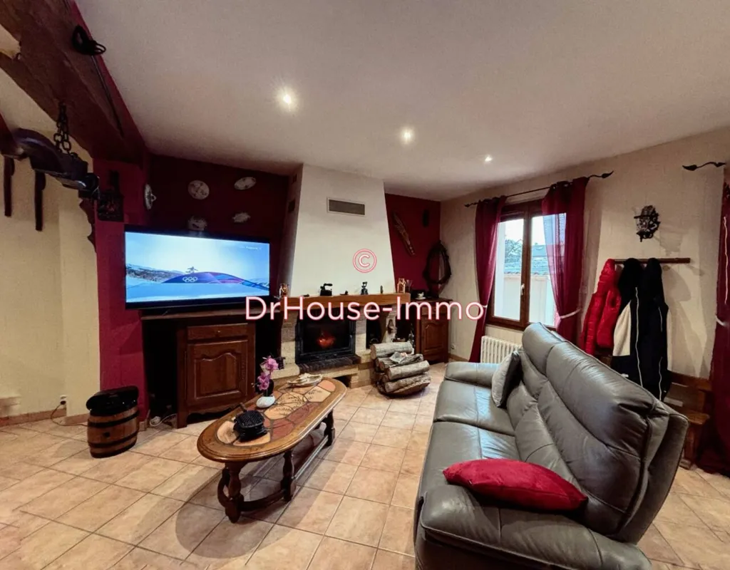 Elutuba - 6-Piece House with Garden in Limay
