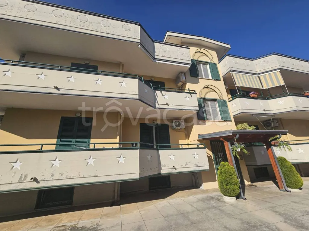 Exterior - Apartment with Balcony in Vitulazio