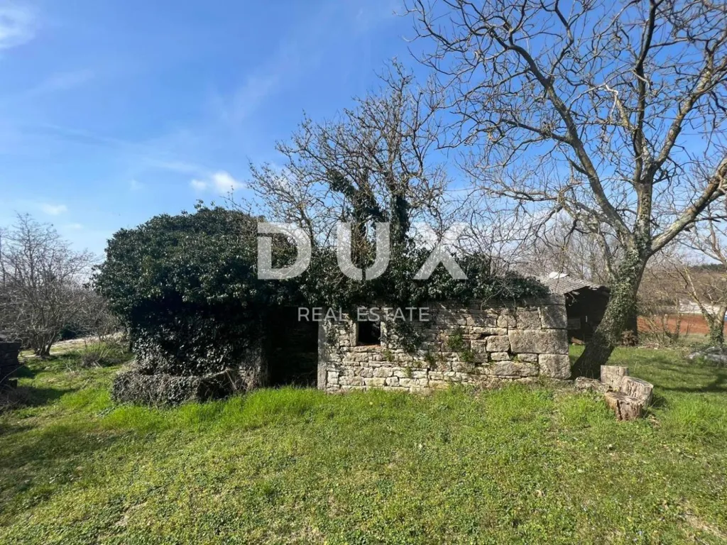 Jardin - Historic Stone House with Courtyard in Istra