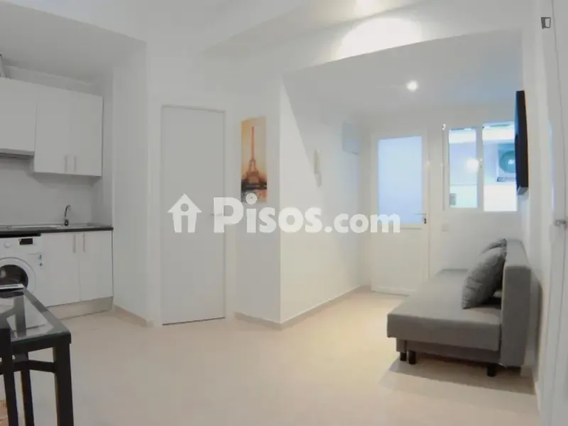 Cuisine - 2-Bedroom Flat in Usera, Madrid