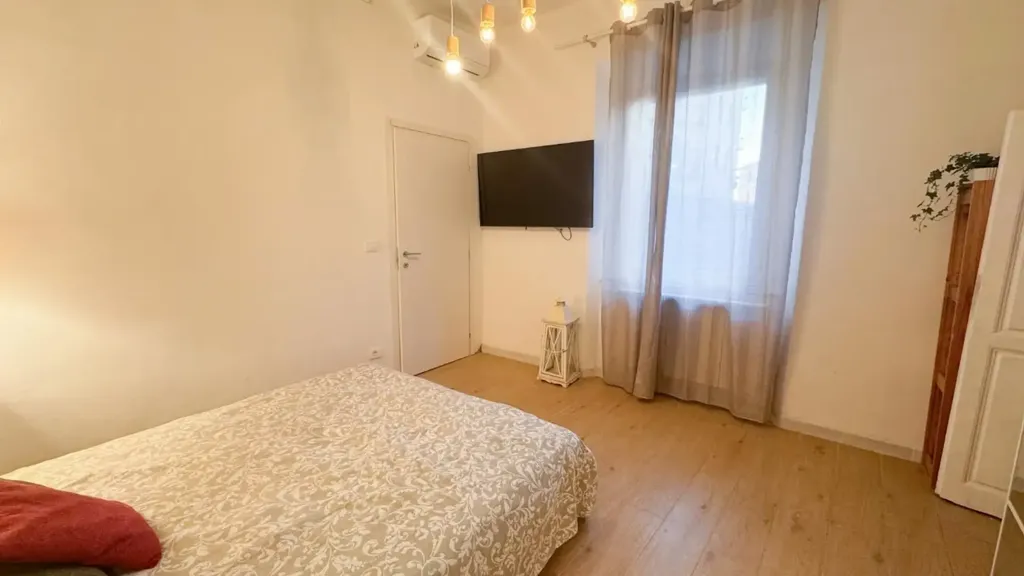 Appartement 3 pièces à IT