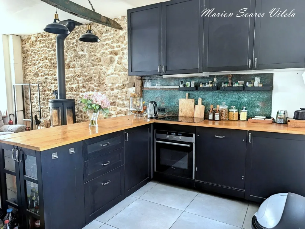 Cucina - Charming Property with Two Homes in Chaumes-en-Brie