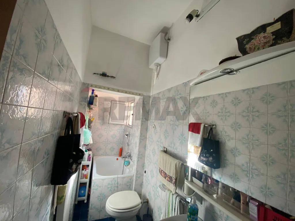 Vannitoad - Bright Apartment with Attic in Genoa