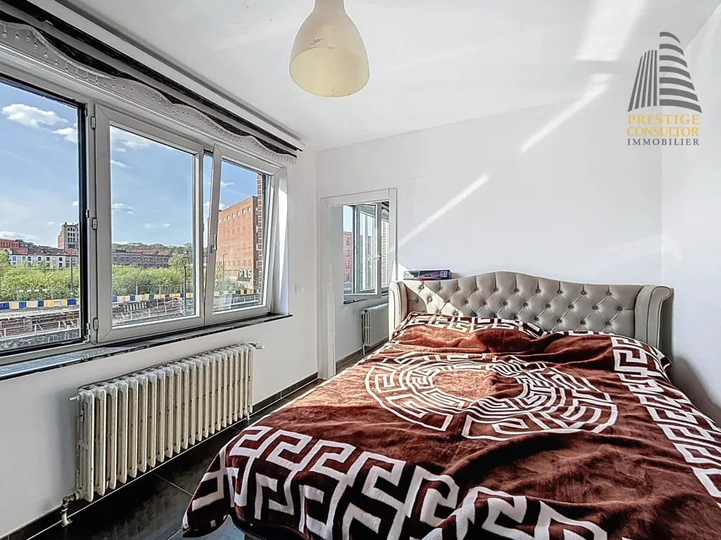 Chambres - Studio avec Vue sur le Canal à Anderlecht