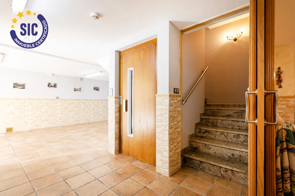 Entrée - Independent House with Pool in Gandia