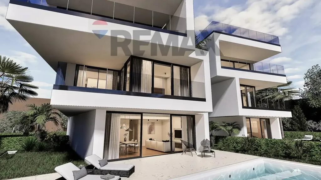 Exterior - Newly Built Penthouse with Pool in Sirmione