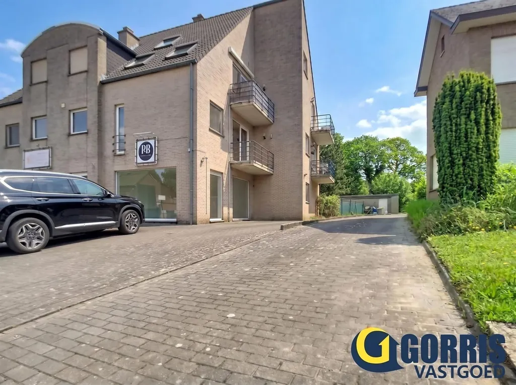 Exterior - Duplex Apartment with Terrace in Ramsel