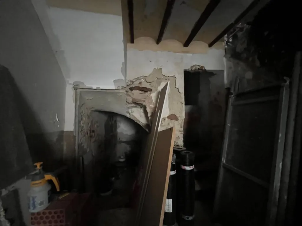 Toad - Townhouse for Renovation in Calpe's Old Town