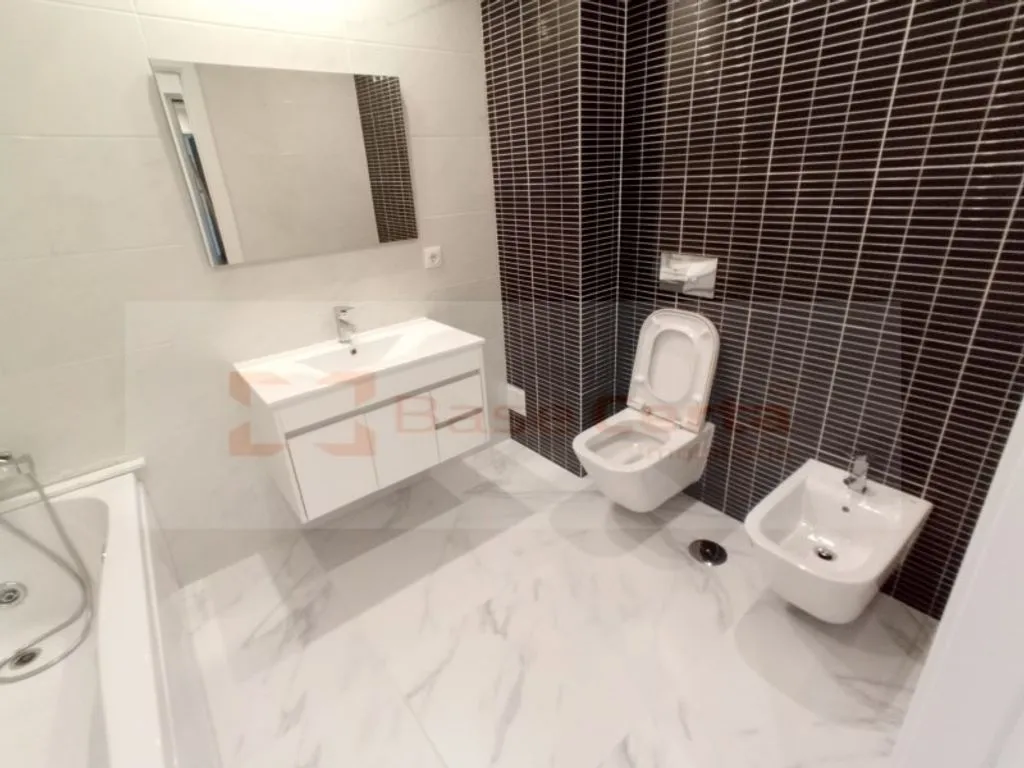Vannitoad - Luxury Duplex Flat with Open Space in Seixal