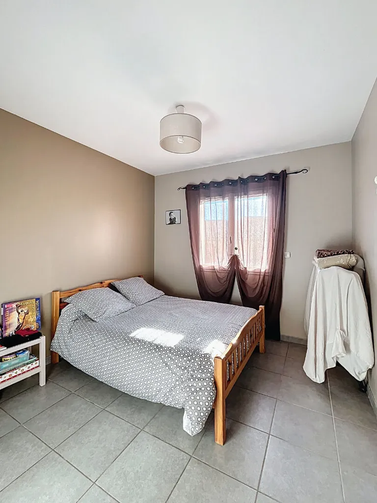 Chambres - Villa Contemporaine avec Piscine à Cruas