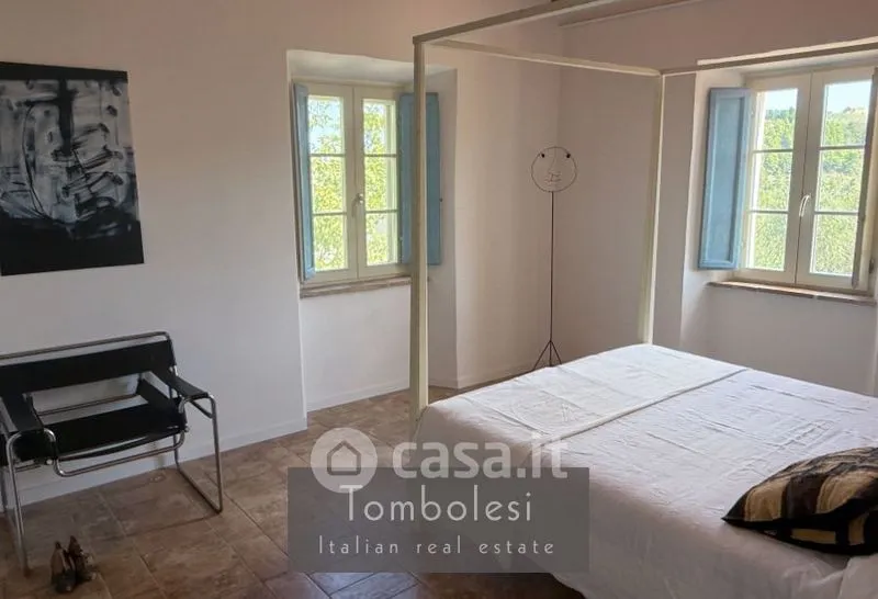 Chambres - Restored Rustico with Vineyard in Cossignano