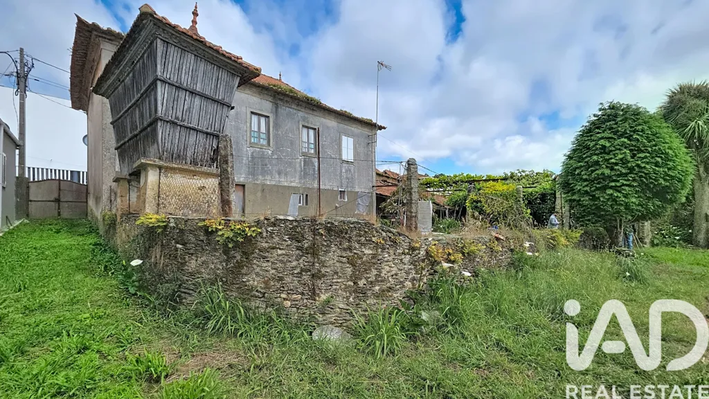 Exterior - Restoration Property with Garden in Maceda