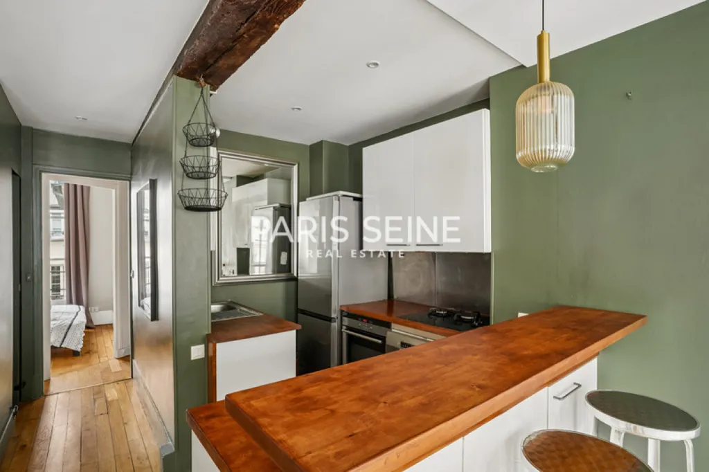 Kitchen - Two-Piece Flat with South Exposure near Palais Royal