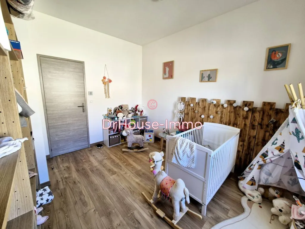 Chambres - Villa avec Piscine et Jacuzzi à Argeliers