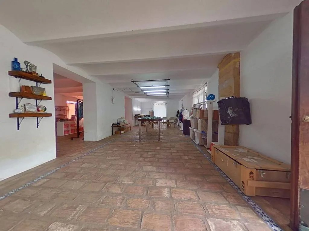 Ingresso - Historic Palatial Chalet with Terrace in Posadas