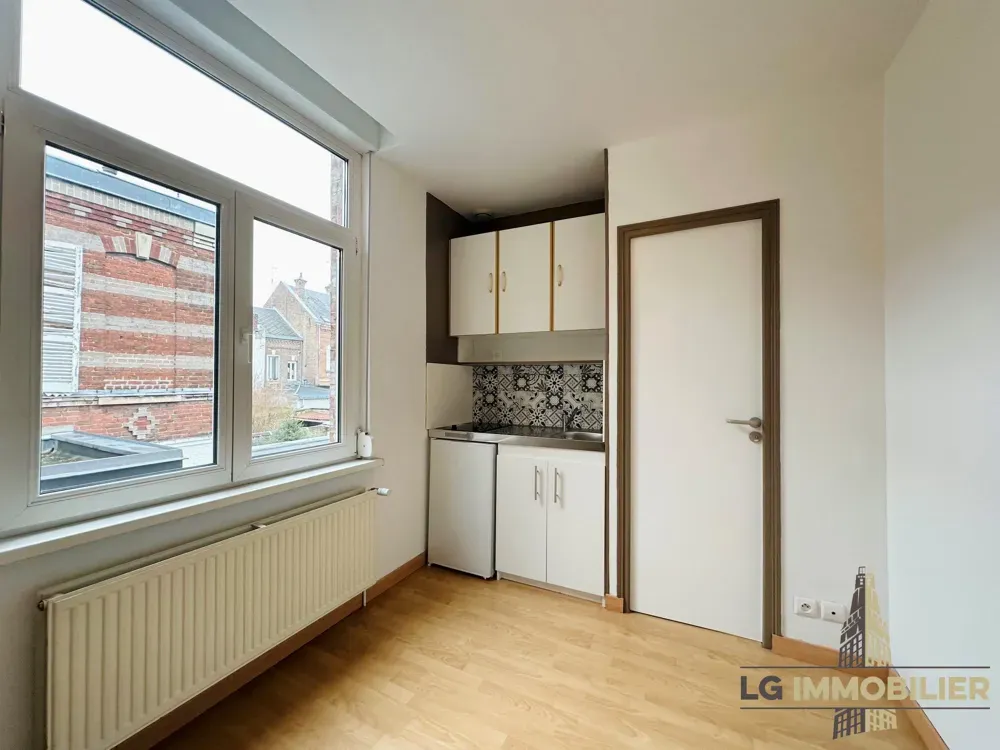 Pièces - Studio avec Mezzanine à Amiens