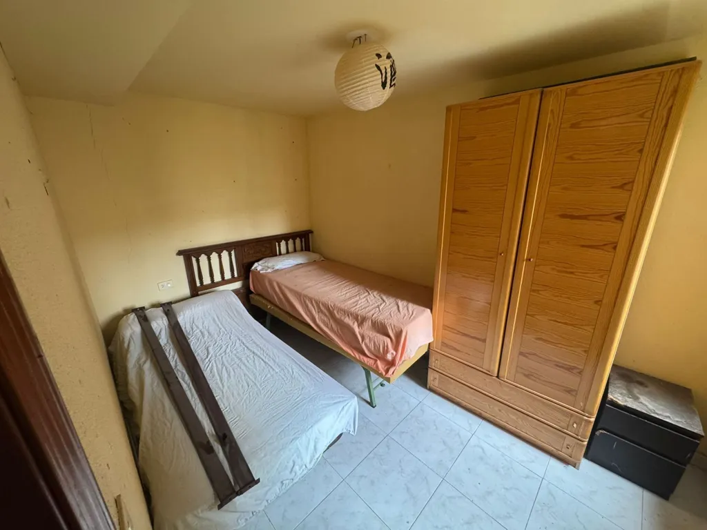 Bedrooms - Furnished Duplex in Brea de Aragón