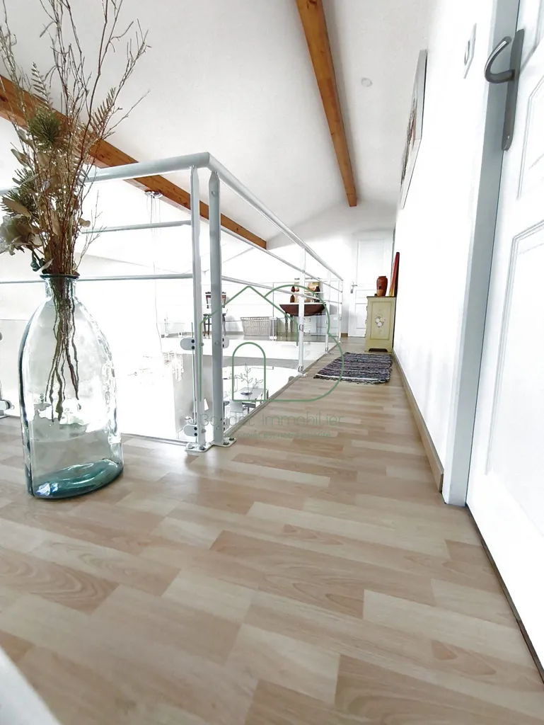 Entrée - Maison Contemporaine avec Piscine à Flagnac