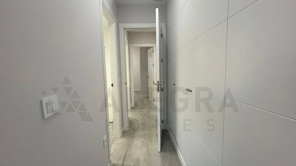 Esik - Luxury Flat with Terrace and Pool in Jerez Centre