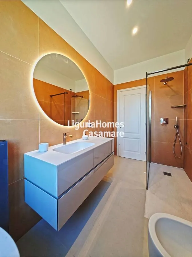 Vannitoad - Luxury Apartment with Sea View in Bordighera