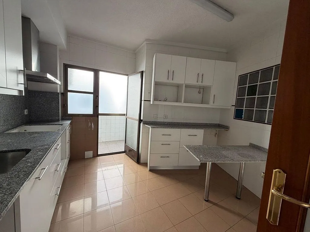 Köök - Penthouse with Terrace in Murcia Centre